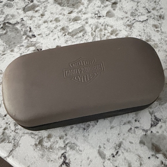 HD Black Aviator Sunglasses - Picture 6 of 6